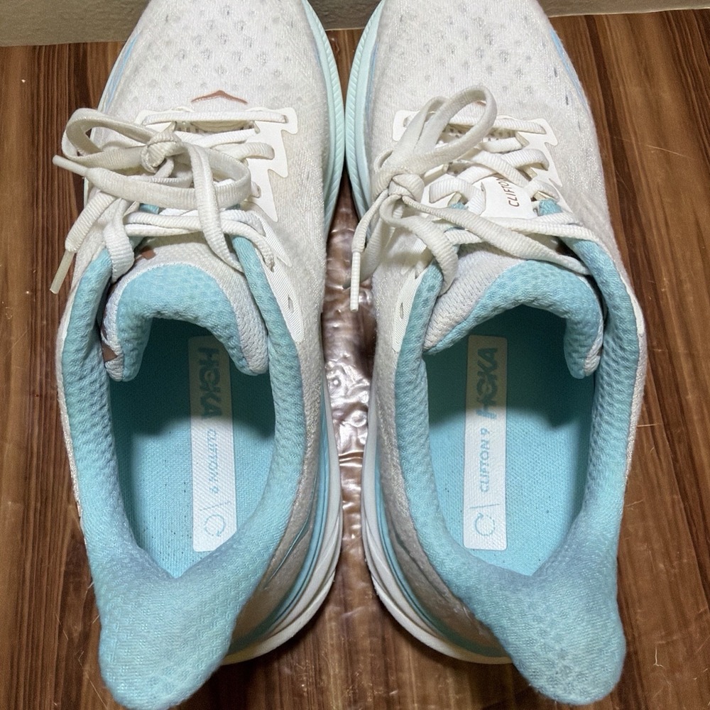 Hoka One One Clifton 9 White Blue Athletic Running Shoes Sneakers Women's 9.5 B - Picture 9 of 11